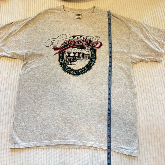 Cheers Y2K 2011 Gildan Ultra Cotten Grey Short Sleeve Graphic T-shirt Size XL - Picture 8 of 8